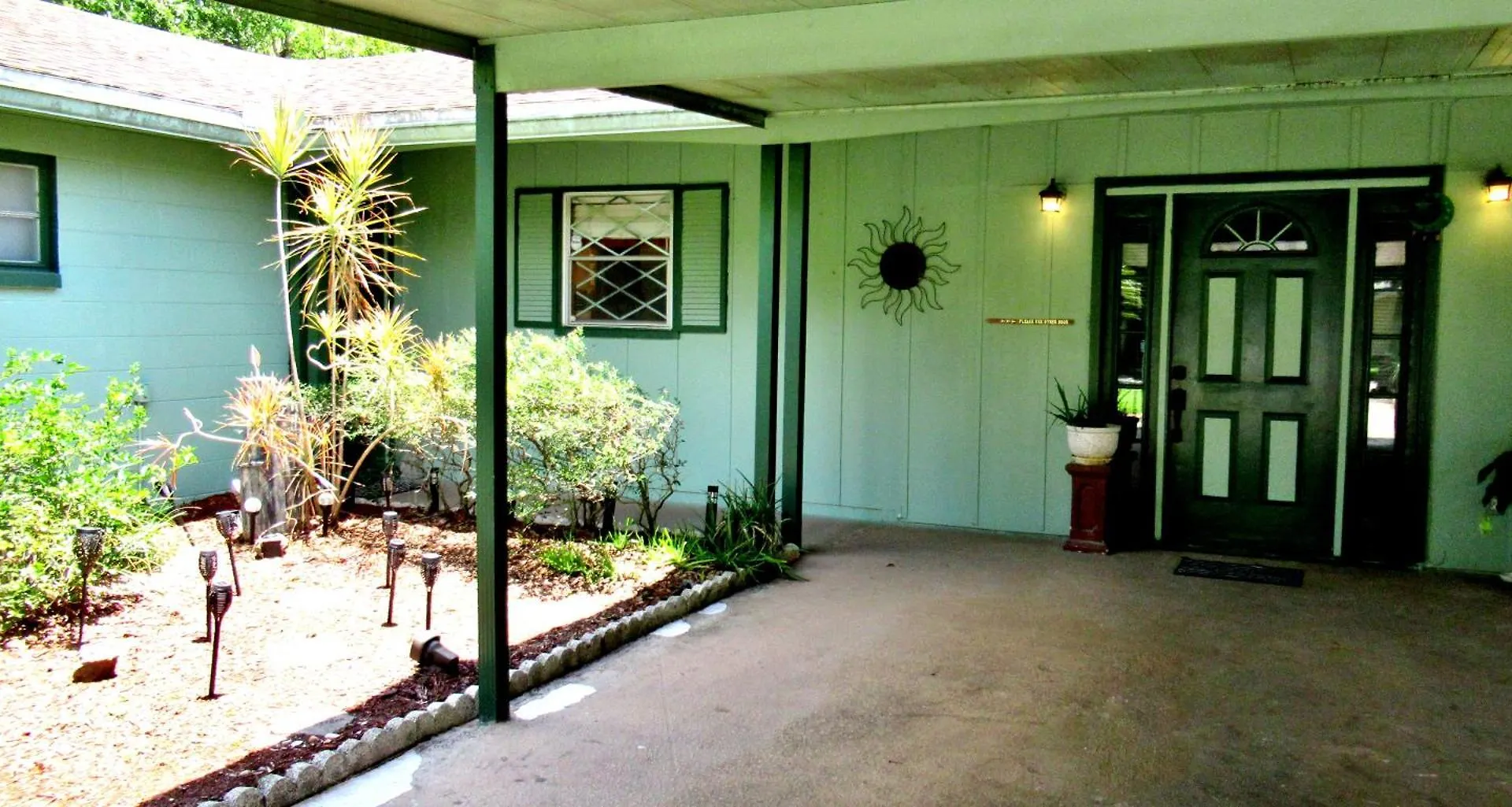 Eric And Nancy\'S Boutique Bed And Breakfast location